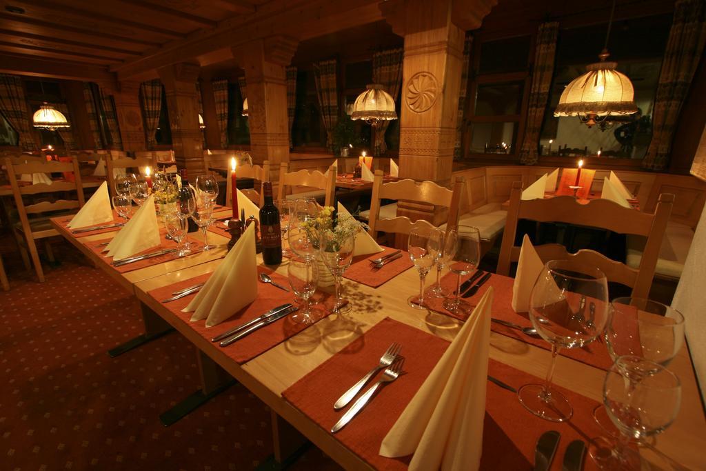 T3 Hotel Surpunt フリムス エクステリア 写真